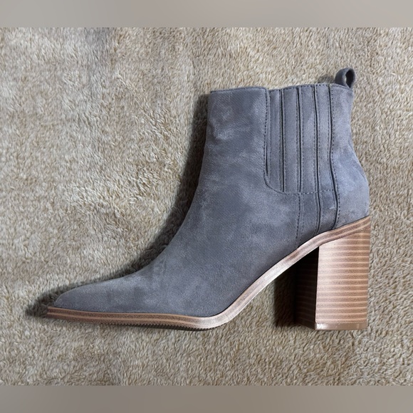 Grey boots size 8 - Picture 4 of 6